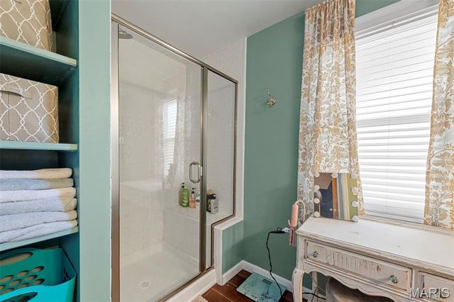 1001 Barberry Lane, Kirkwood, MO 63122