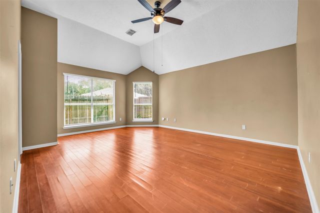 1046 Willersley Lane, Channelview, TX 77530