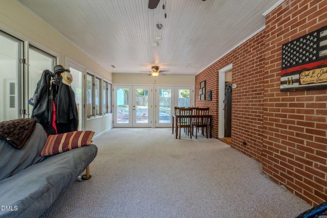 825 Ralph Drive, Cary, NC 27511