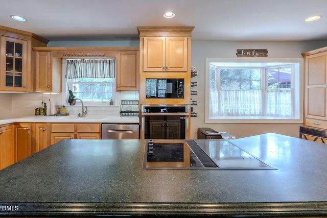 825 Ralph Drive, Cary, NC 27511