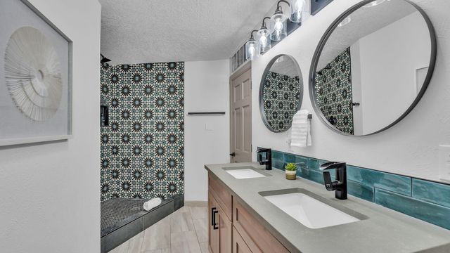 3212 CALLE DE ESTELLA NW, Albuquerque, NM 87104