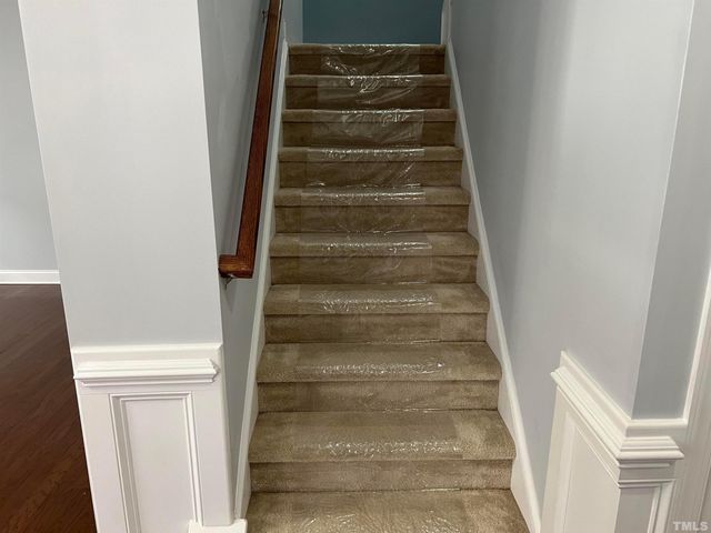 121 Red Bark Court, Apex, NC 27539