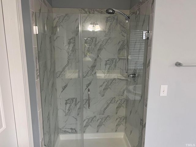 121 Red Bark Court, Apex, NC 27539