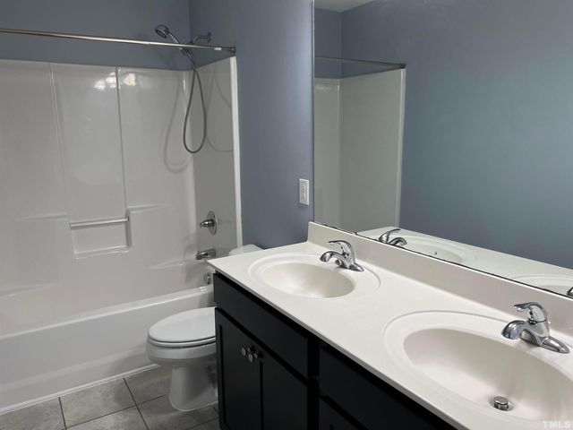 121 Red Bark Court, Apex, NC 27539