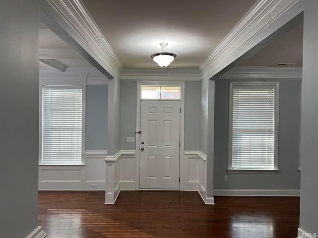 121 Red Bark Court, Apex, NC 27539