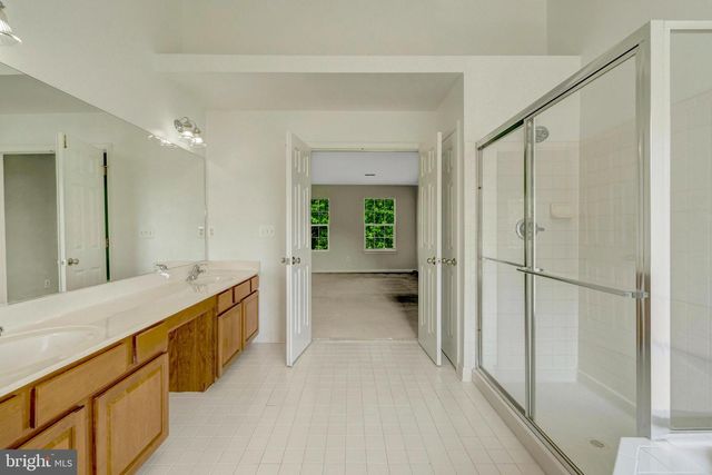 8437 SUMMER BREEZE PL, Manassas, VA 20112