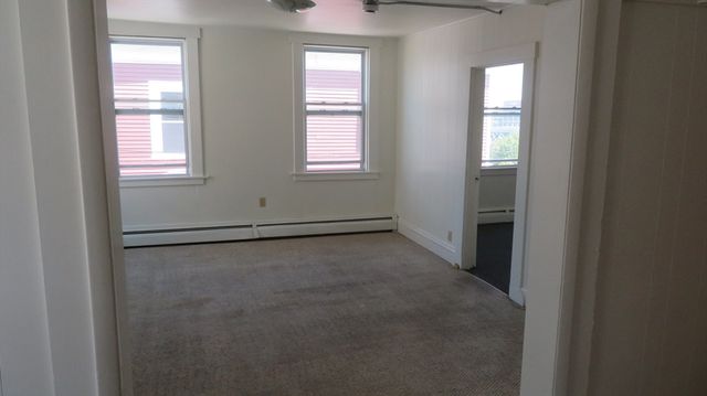 24 Jones, Providence, RI 02903