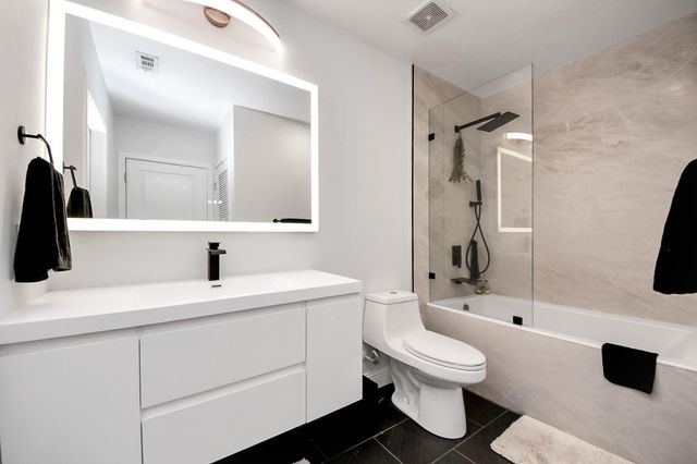 5925 Almeda Road 11616, Houston, TX 77004