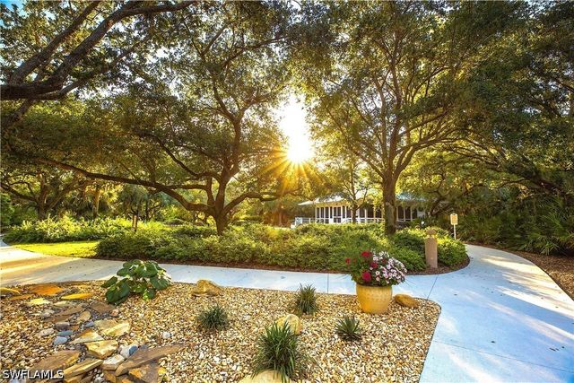 3641 Wild Pines DR 206, Bonita Springs, FL 34134