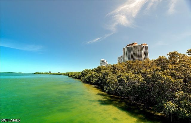 3641 Wild Pines DR 206, Bonita Springs, FL 34134