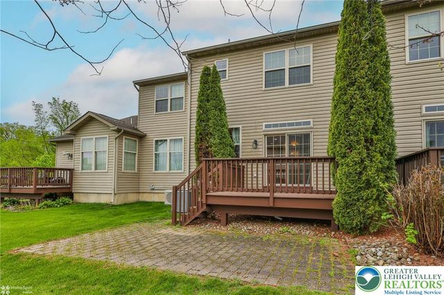 3014 Harvest Court, Upper Saucon Twp, PA 18034