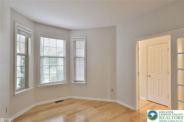 3014 Harvest Court, Upper Saucon Twp, PA 18034