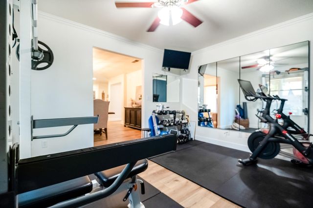 3243 W Sedona Avenue, Visalia, CA 93291