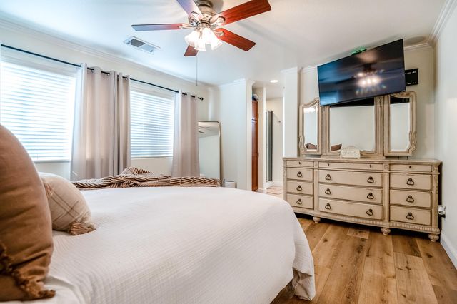 3243 W Sedona Avenue, Visalia, CA 93291