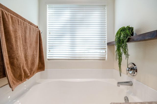 3243 W Sedona Avenue, Visalia, CA 93291