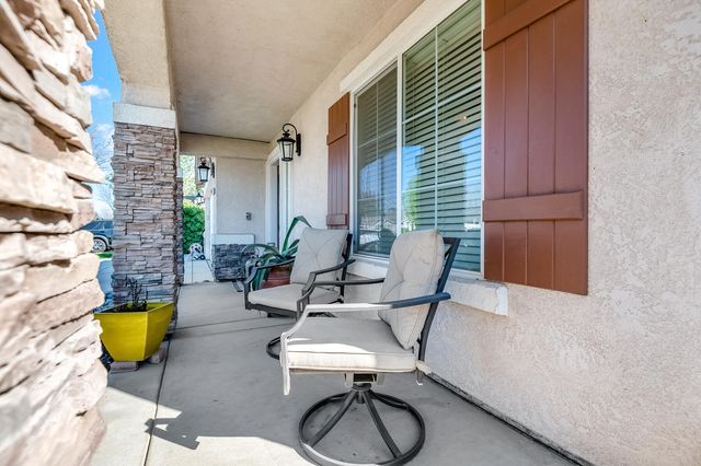 3243 W Sedona Avenue, Visalia, CA 93291