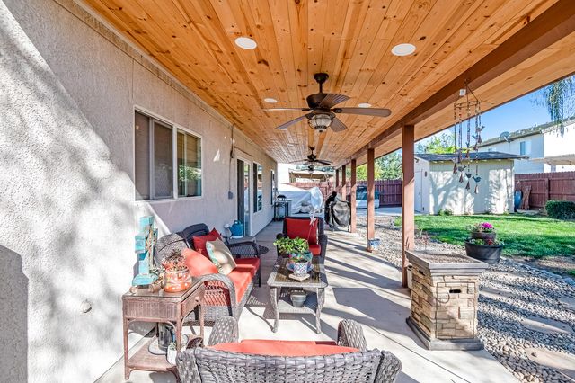 3243 W Sedona Avenue, Visalia, CA 93291