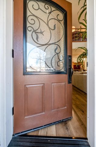 3243 W Sedona Avenue, Visalia, CA 93291