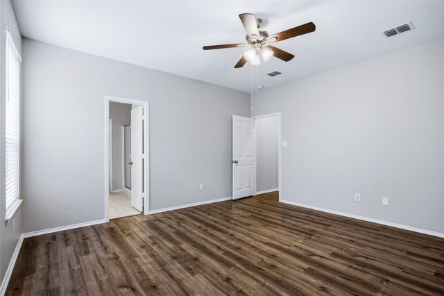 5108 Breeze Hollow Court, Fort Worth, TX 76179