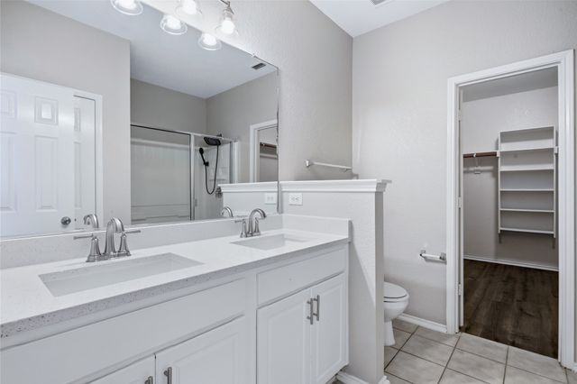 5108 Breeze Hollow Court, Fort Worth, TX 76179