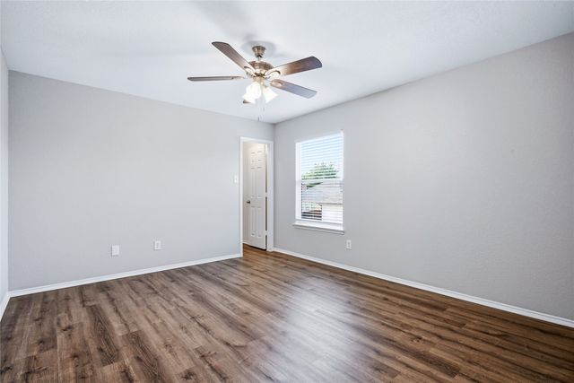5108 Breeze Hollow Court, Fort Worth, TX 76179