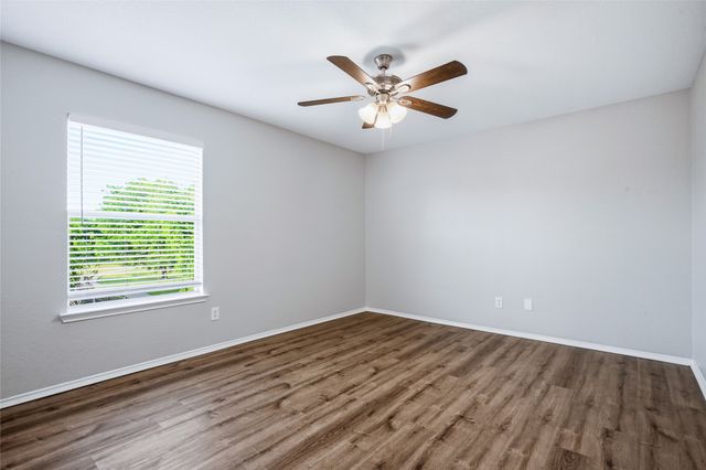 5108 Breeze Hollow Court, Fort Worth, TX 76179