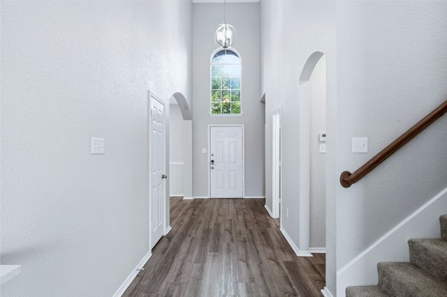 5108 Breeze Hollow Court, Fort Worth, TX 76179
