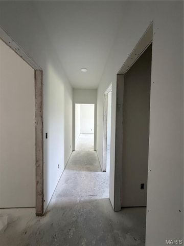 12155 Lakewood Place, New London, MO 63459