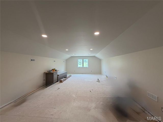 12155 Lakewood Place, New London, MO 63459