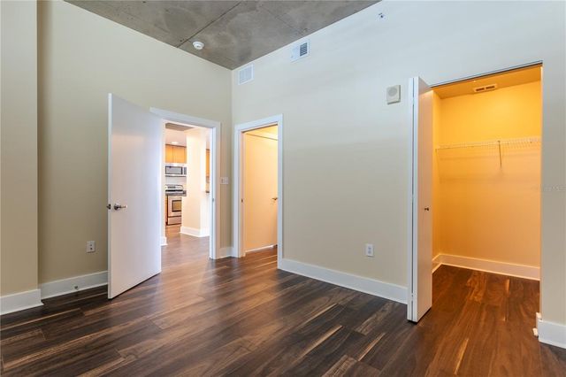 525 E JACKSON STREET 606, Orlando, FL 32801