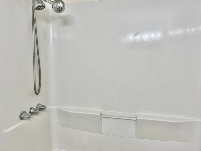 1006 Paradise Road 2P, Swampscott, MA 01907