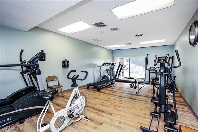 1006 Paradise Road 2P, Swampscott, MA 01907