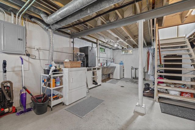 5519 31st AVENUE, Kenosha, WI 53144