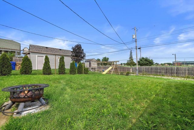 5519 31st AVENUE, Kenosha, WI 53144