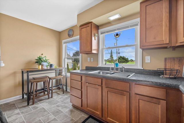 5519 31st AVENUE, Kenosha, WI 53144