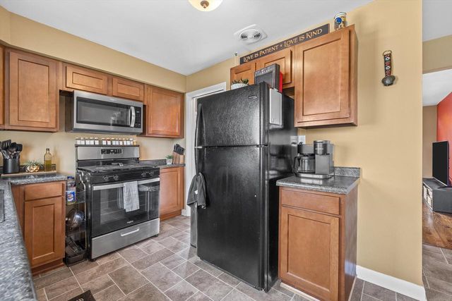 5519 31st AVENUE, Kenosha, WI 53144