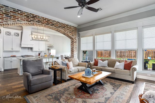 707 Bandera Drive, Bossier City, LA 71111