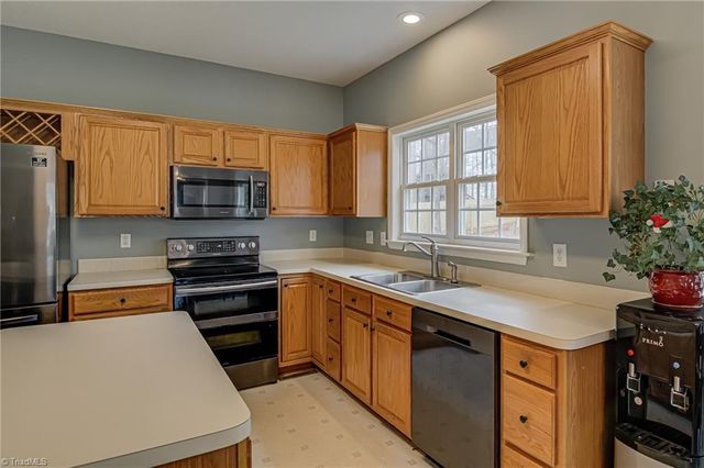 5315 Lewey Lane, Winston-salem, NC 27105