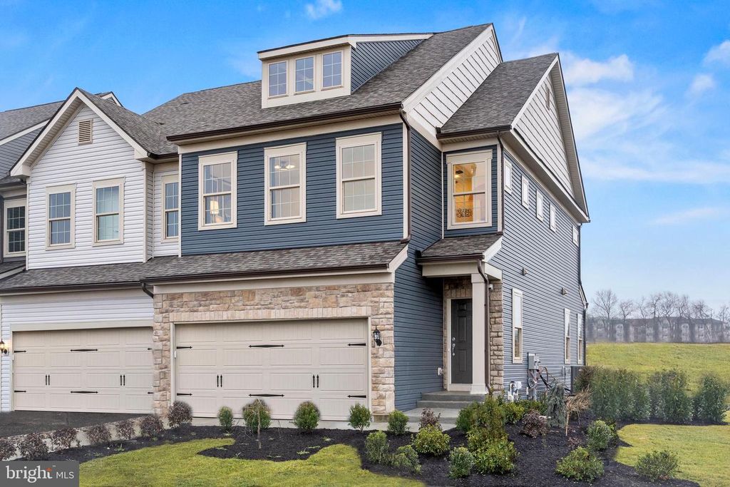 Image 1 of property listing at 106 SOUTH BUCK TAVERN WAY, Glen Mills, PA 19342