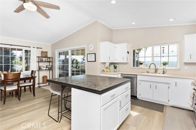 4040 Piedmont Drive 324, Highland, CA 92346