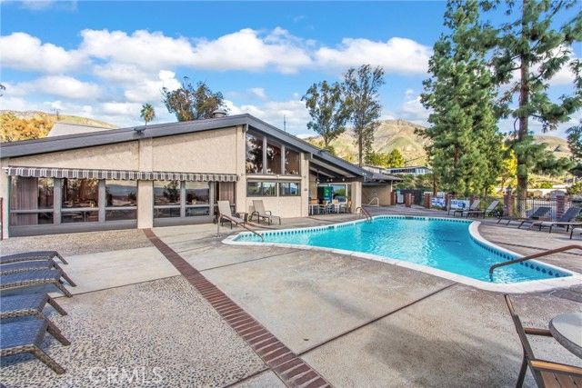 4040 Piedmont Drive 324, Highland, CA 92346