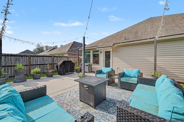 13197 Hanks Way, Walker, LA 70785