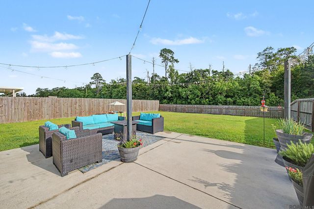 13197 Hanks Way, Walker, LA 70785