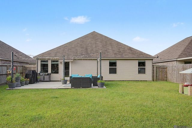 13197 Hanks Way, Walker, LA 70785