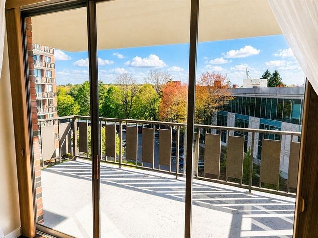 280 Boylston 511, Newton, MA 02467
