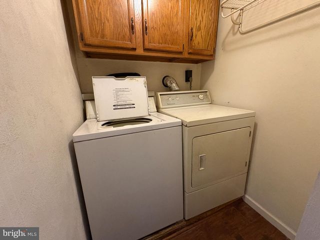 135 S LOGAN AVE, Trenton, NJ 08609