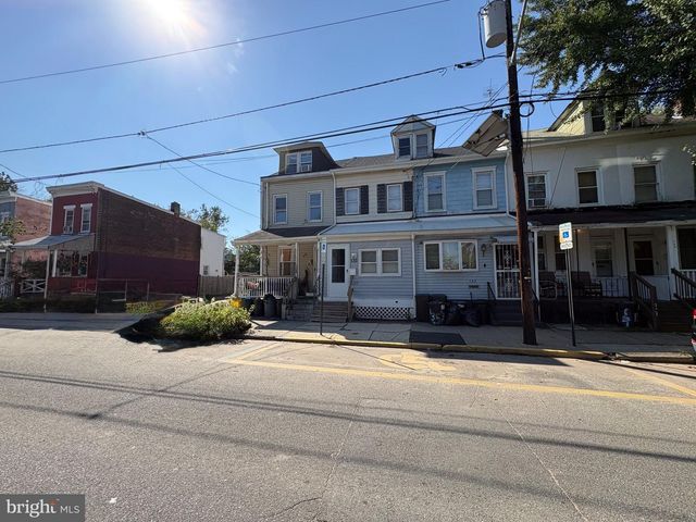 135 S LOGAN AVE, Trenton, NJ 08609