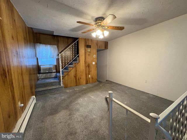 135 S LOGAN AVE, Trenton, NJ 08609