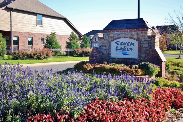 12584 S 66th East Avenue, Bixby, OK 74008