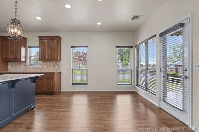 12584 S 66th East Avenue, Bixby, OK 74008